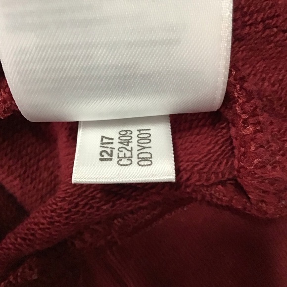 Adidas Trefoil Logo Hoodie in Burgundy Size Large. - Picture 12 of 12